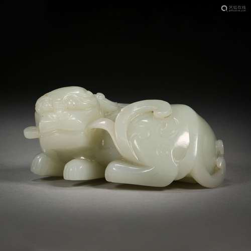 Ming Dynasty or Before,Hetian Jade Beast