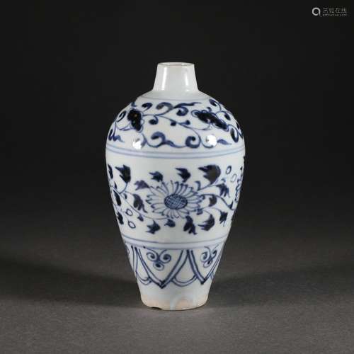 Blue and White Flowers Pattern Prunus Vase