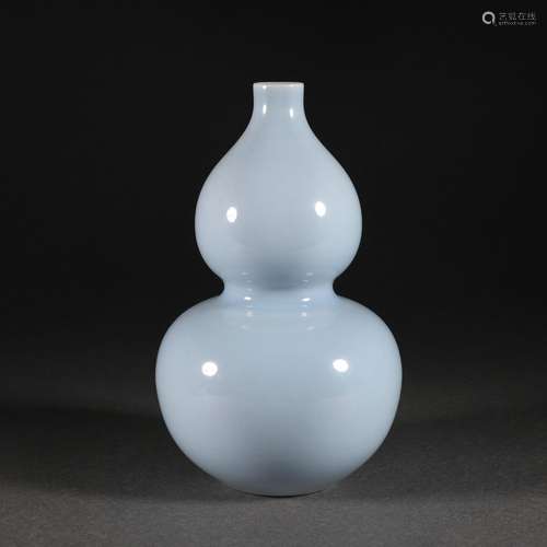 Sky Green Glaze Gourd Bottle