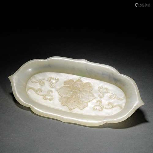 Ming Dynasty or Before,Hetian Jade Flowers Plate