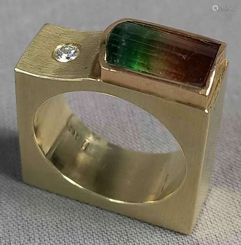 Designer-Ring. Gelb - Gold