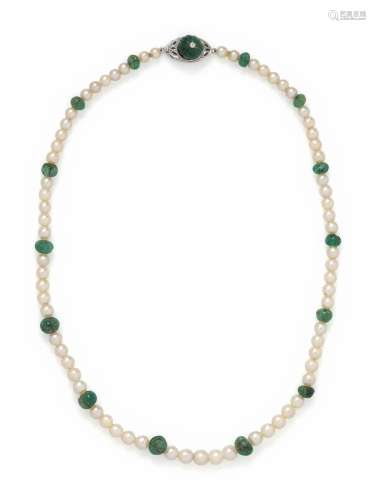 CULTURED PEARL AND EMERALD NECKLACE