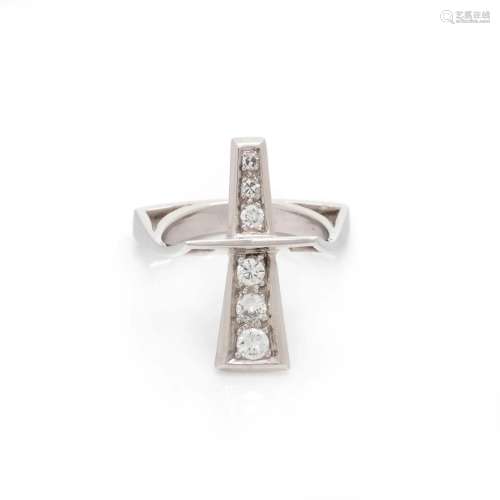 FRENCH, WHITE GOLD AND DIAMOND RING