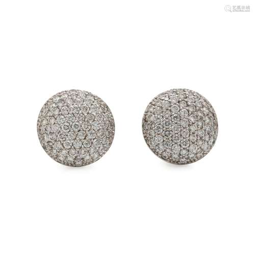 SONIA B., DIAMOND EARCLIPS