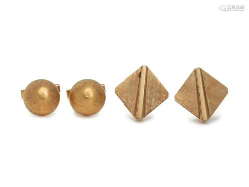 COLLECTION OF YELLOW GOLD CUFFLINKS