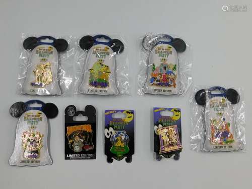 Lot of 8 Disney Limited Edition Halloween Pins