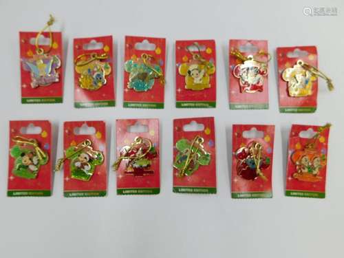 Lot of 12 Disney Limited Edition 2008 Happy Holiday's Pi...