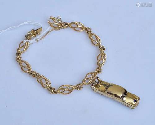 14k Gold Link Bracelet and Car Charm