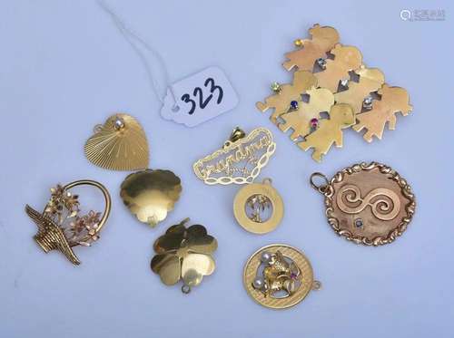 14k Gold Charms Brooches and Pendants (9)