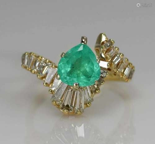 14k Yellow Gold 1.5 ct Emerald & .75 ct Diamond Ring Siz...