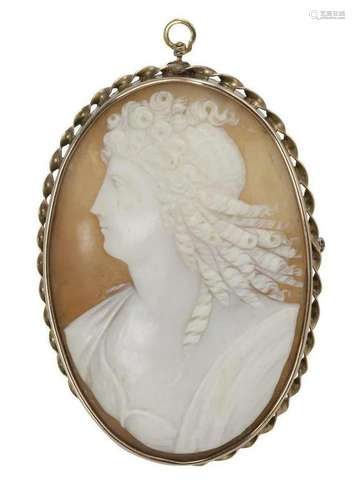 10k Yellow Gold Antique Carved Shell Cameo of Classic Maiden...