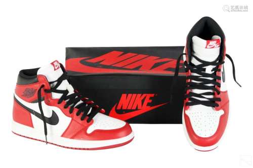 Nike Air Jordan 1 High Tops Sneaker Shoes Size 10