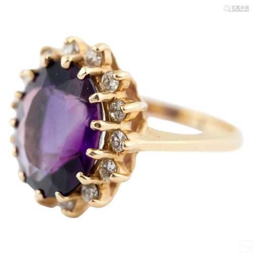 14K Gold Ladies Amethyst & Diamond Ring 6g. Sz 6.5