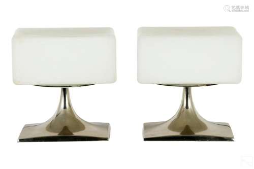 Laurel Mid Century Modern Table Lamps Model #6083