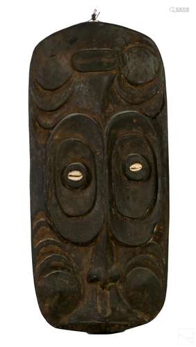 Papua New Guinea Primitive Tribal Mask Sculpture