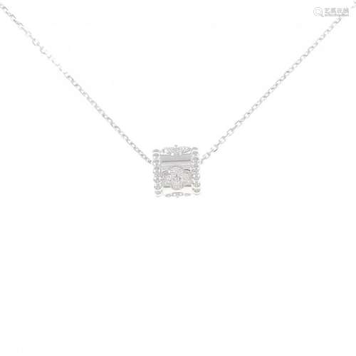 Van Cleef & Arpels PERRELET Clover Pendant Necklace