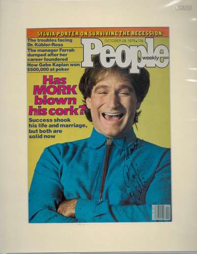 Robin Williams 14x11 overall mounted colour magazine page. G...