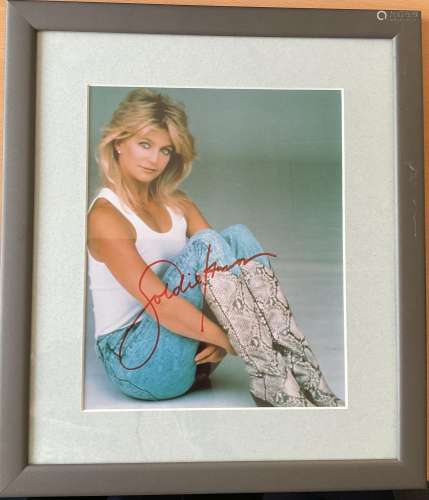 Goldie Hawn signed 15x13 overall framed and mounted colour p...