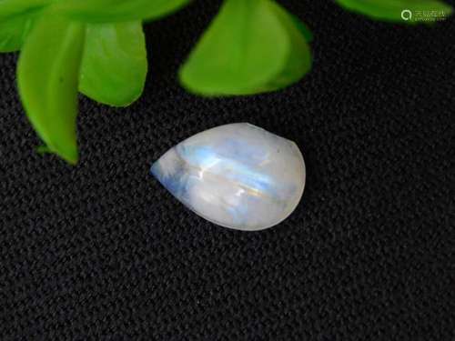 RAINBOW MOONSTONE CABOCHON ROCK STONE LAPIDARY SPECIMEN