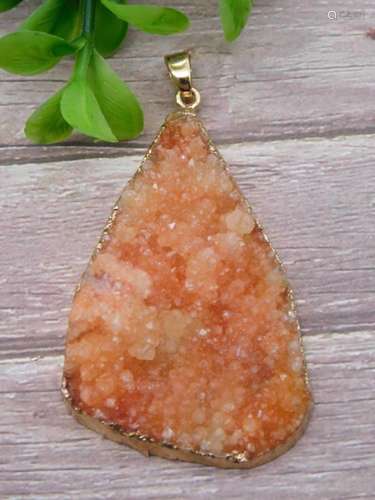 DRUZY QUARTZ PENDANT ROCK STONE LAPIDARY SPECIMEN