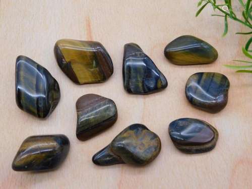 TIGERS EYE ROCK STONE LAPIDARY SPECIMEN