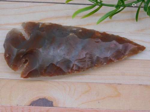 HAND KNAPPED ARTIFACT TOOL ROCK STONE LAPIDARY SPECIMEN