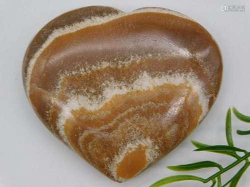 BANDED JASPER HEART ROCK STONE LAPIDARY SPECIMEN