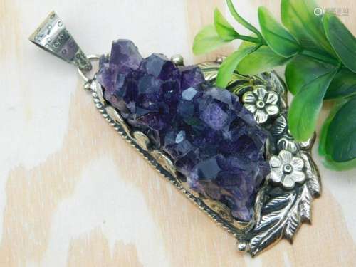 AMETHYST PENDANT ROCK STONE LAPIDARY SPECIMEN