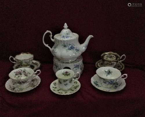 Lot Royal Albert (7) - Porcelain