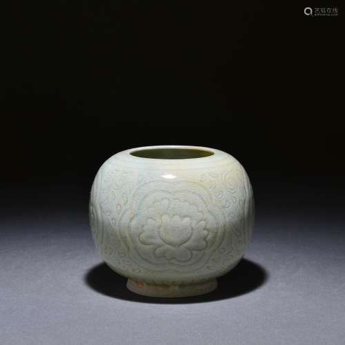 Hutian Kiln Shadow Green Glaze Jar with Dark Engraved Group ...