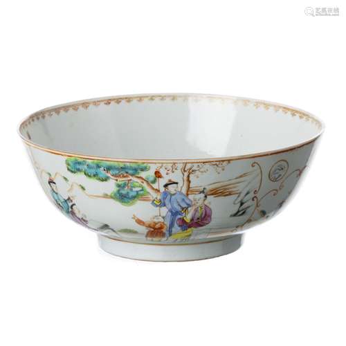 Chinese porcelain mandarin punch bowl, Qianlong