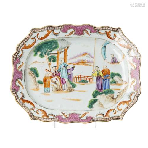 Chinese porcelain Mandarin serving platter, Qianlong