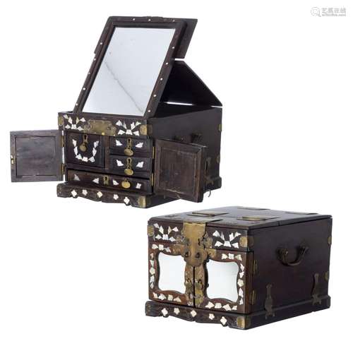 Chinese inlaid dressing box / cabinet