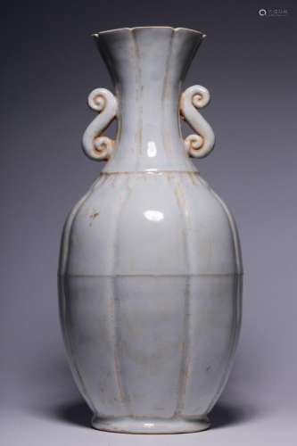 Hutian kiln double-eared melon edge bottle