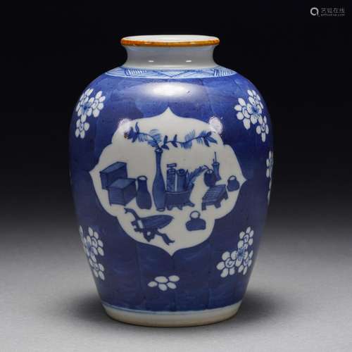 A Blue and White Hundred Antiques Jar