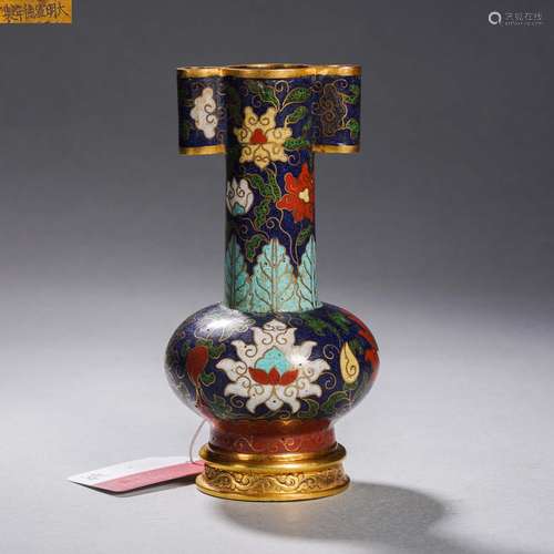 A Cloisonne Enamel Arrow Vase