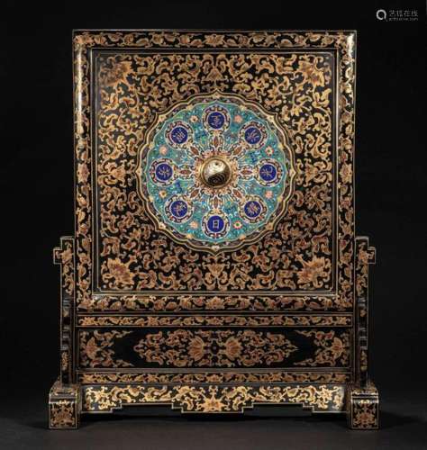 CHINESE LACQUERWARE WITH CLOISONNE INSERT SCREEN, QING DYNAS...