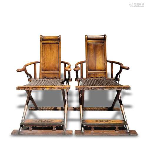 A PAIR OF CHINESE YELLOW ROSEWOOD CHAIRS