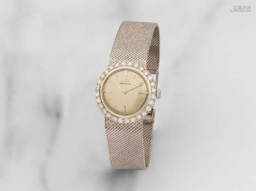 Jaeger-LeCoultre. Montre bracelet de dame en or blanc 18k (7...