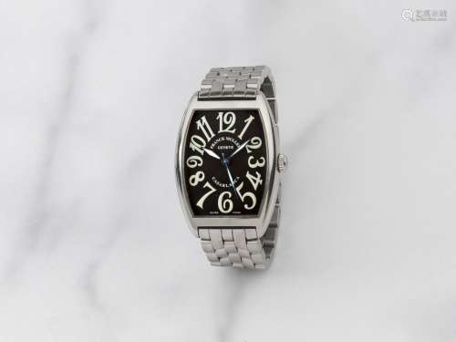 Franck Muller. Montre bracelet en acier de forme tonneau mou...