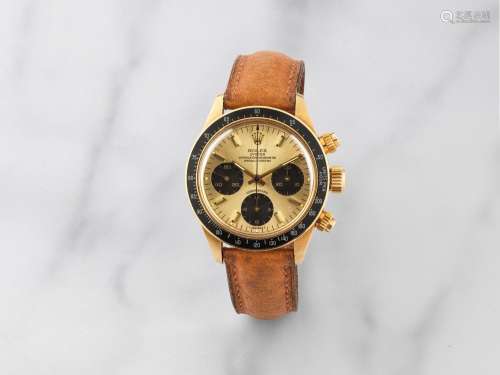 Rolex. Beau et rare chronographe bracelet en or jaune 18K (7...