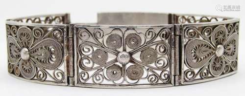 VINTAGE STERLING FILIGREE PANEL BRACELET