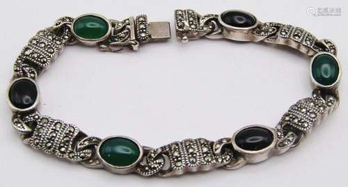 7.5 STERLING MARCASITE BRACELET WITH ONYX