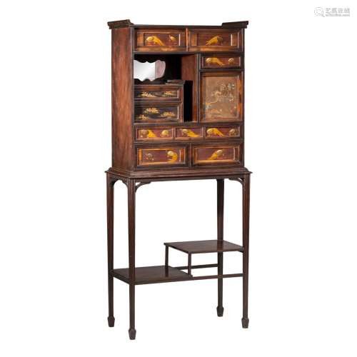 An elegant Japanese Shodona display cabinet, with gilt lacqu...