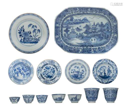 A collection of blue and white tea ware, Kangxi period, larg...