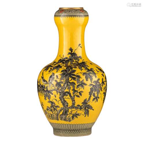 A Chinese Dayazhai style yellow ground garlic-mouth bottle v...