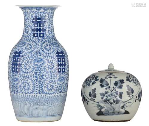A Chinese blue and white 'Double-Xi' vase, 19thC, H 42,5 cm ...