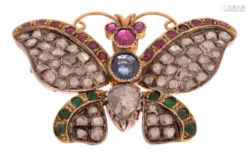 A butterfly-shaped brooch in 18ct yellow gold, set with diam...