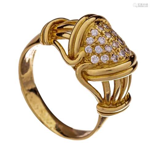 A ring in 18ct gold, set with 19 brilliant cut diamonds, 8,8...