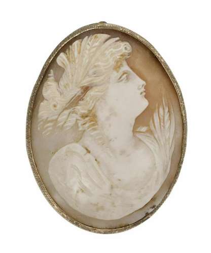 Antique 10k Yellow Gold Shell Carved Cameo Broach